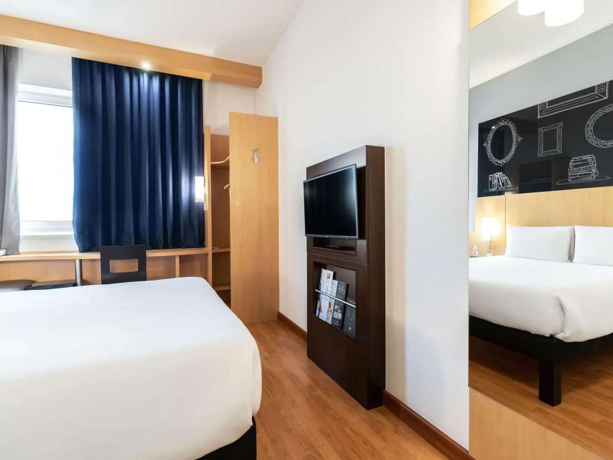 ibis Киев Центр