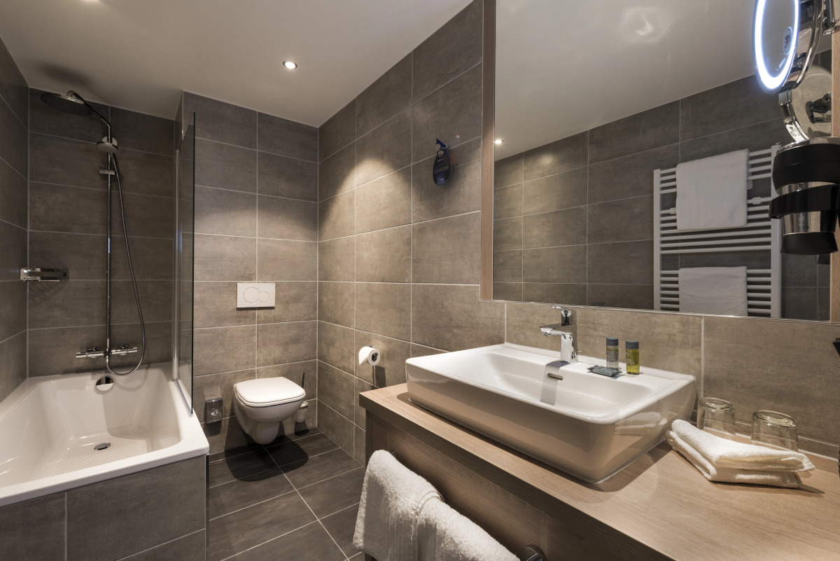 Badischer Hof Baden-Baden - Leonardo Limited Edition