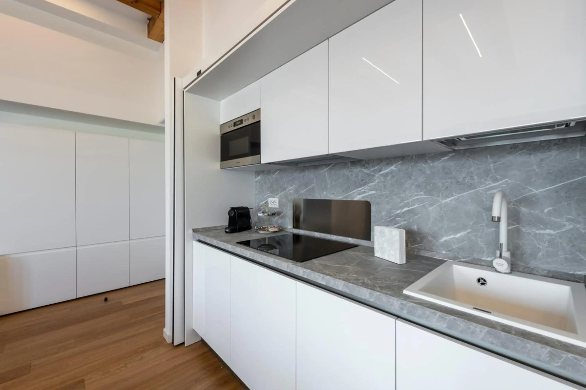 Milan Royal Suites & Luxury Apartments