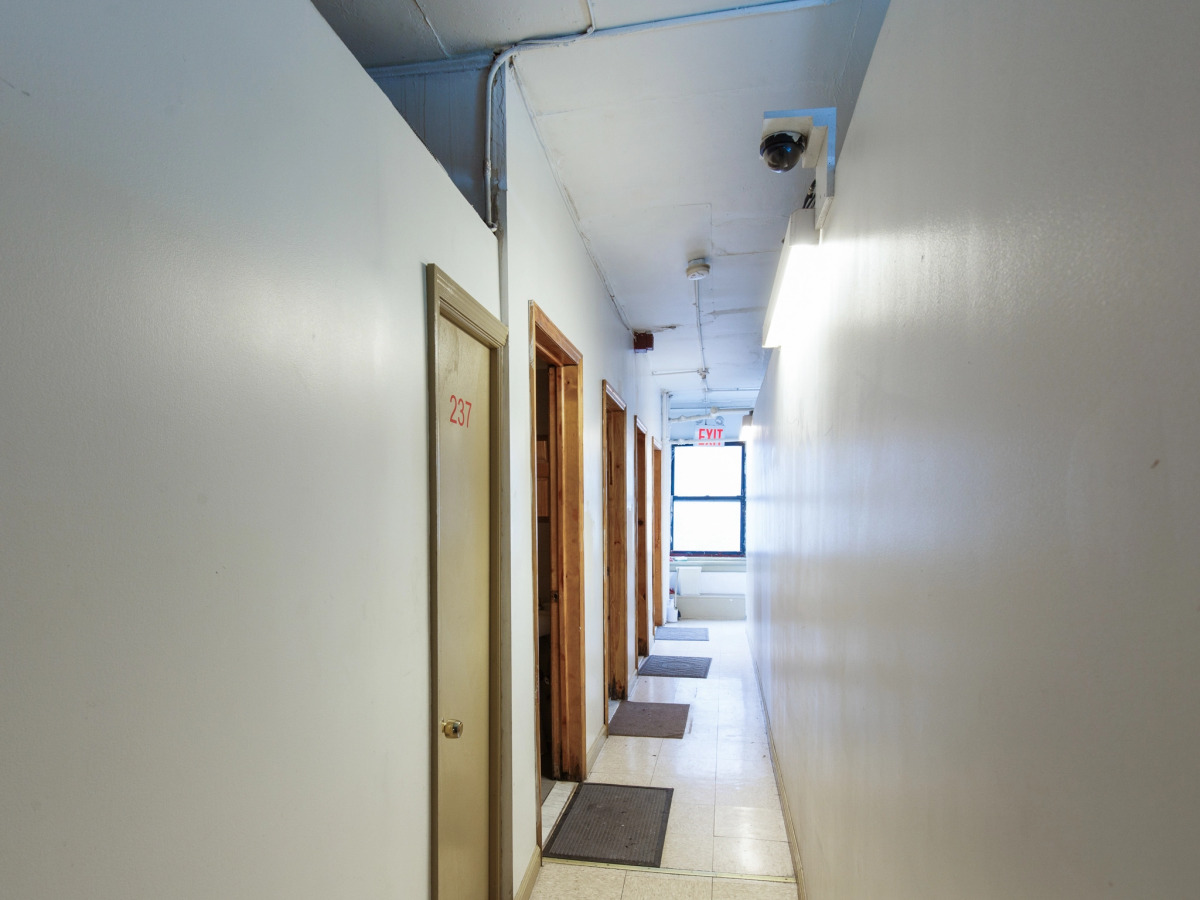 Bowery Grand Hotel - Hostel