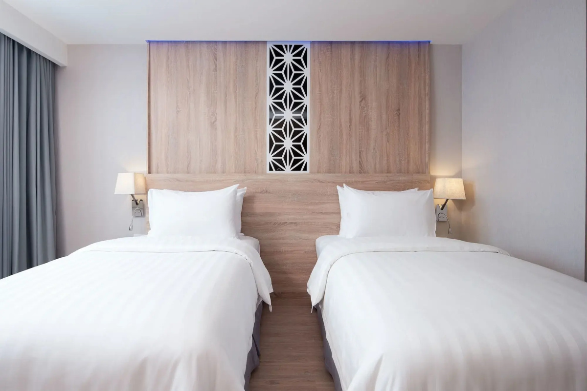 Rodina Beach Hotel