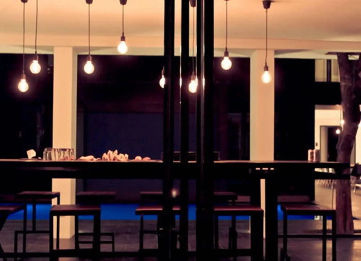 BED Phrasingh Hotel - Adults Only