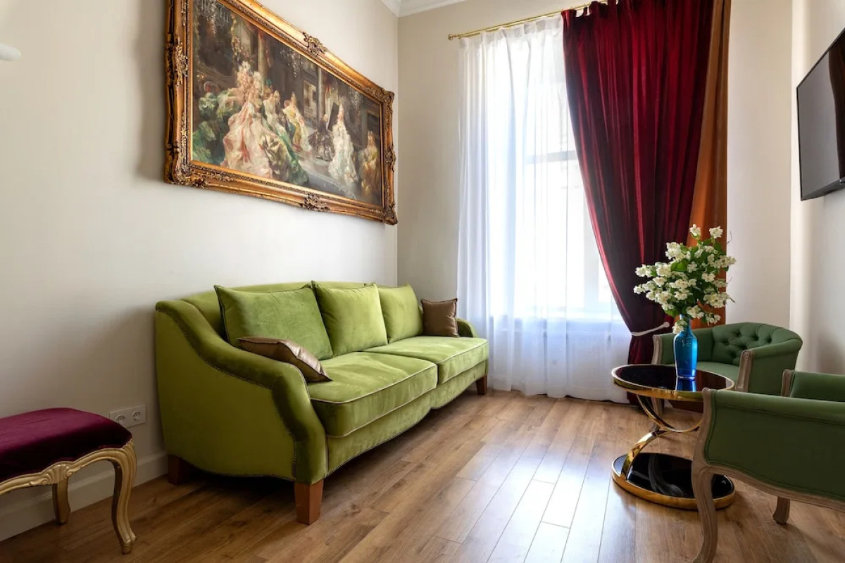 Апартаменты ColorSpb «Легенды Невского проспекта»