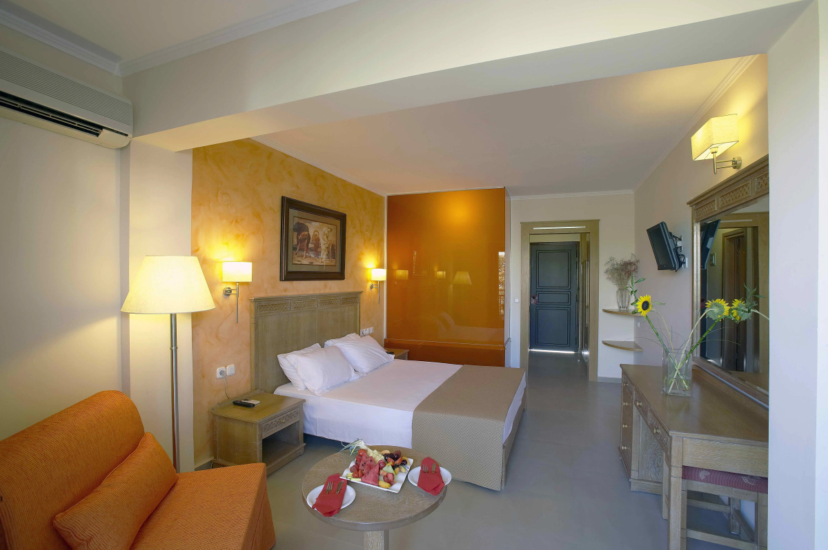 Atlantis Beach Hotel