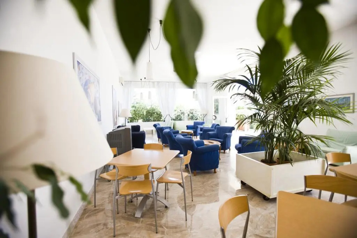 Hotel City Beach Resort