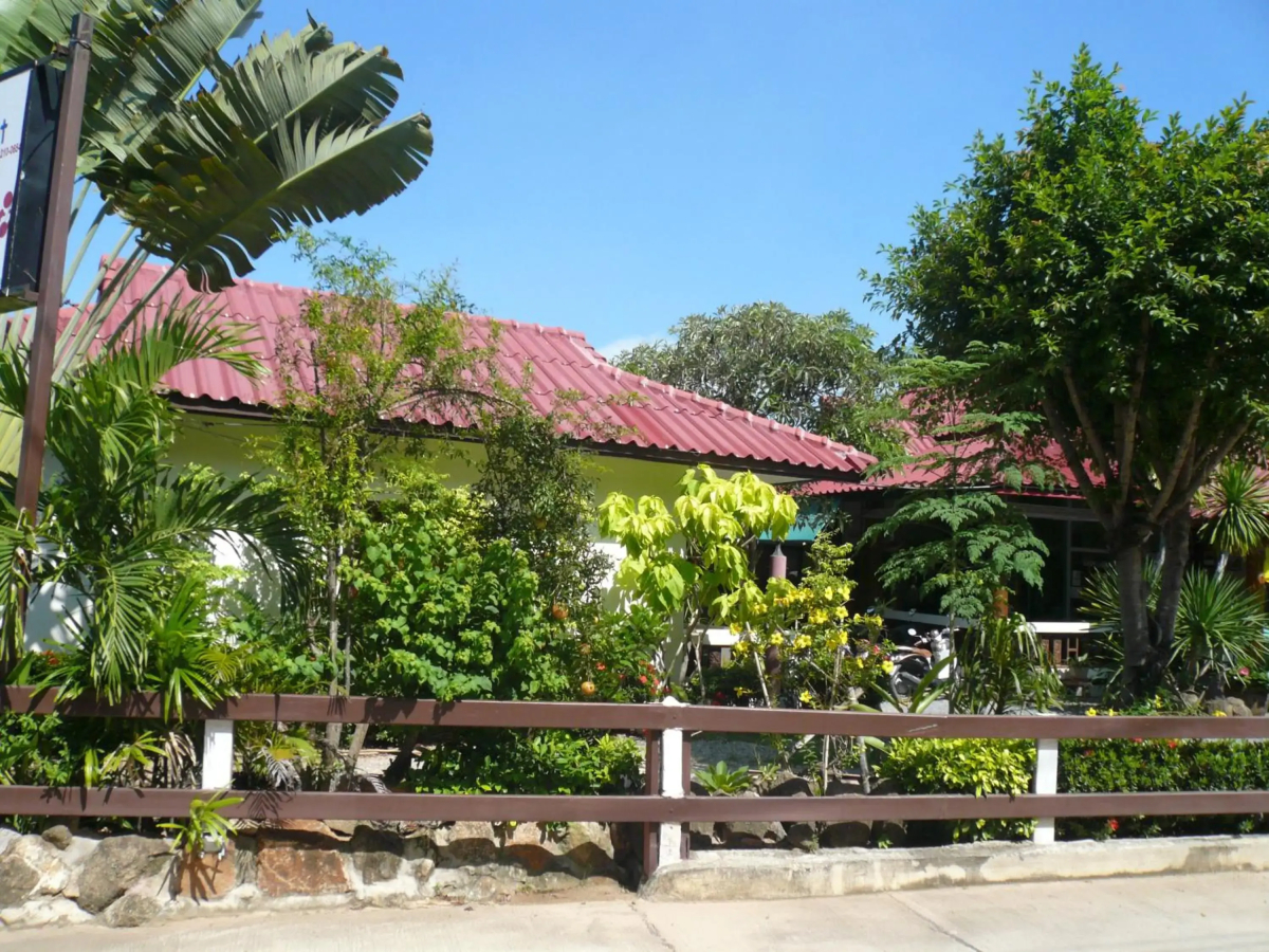 Baan Lamai Resort