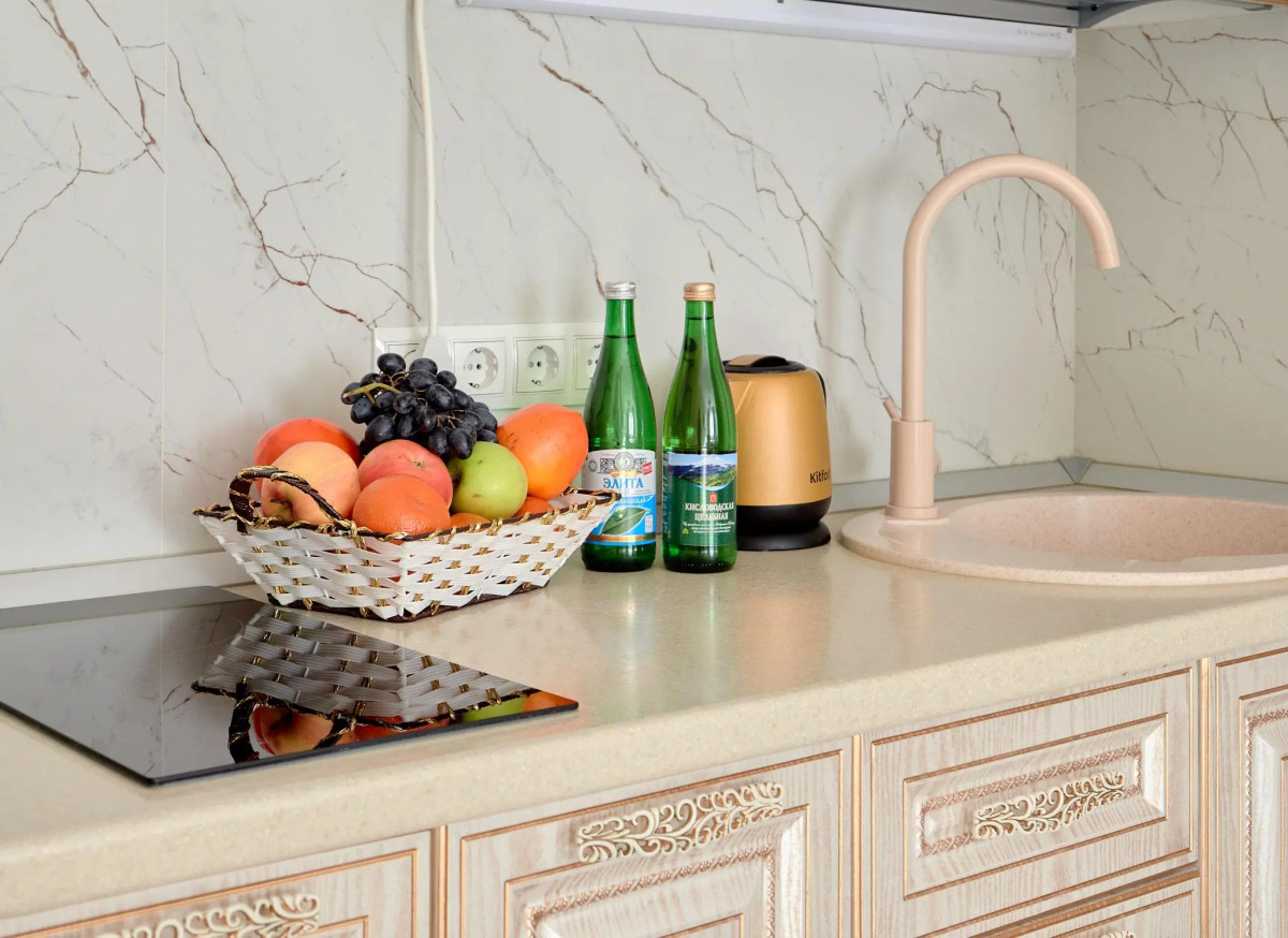 Апартаменты на улице Декабристов 36 корпус 1 (73/1)