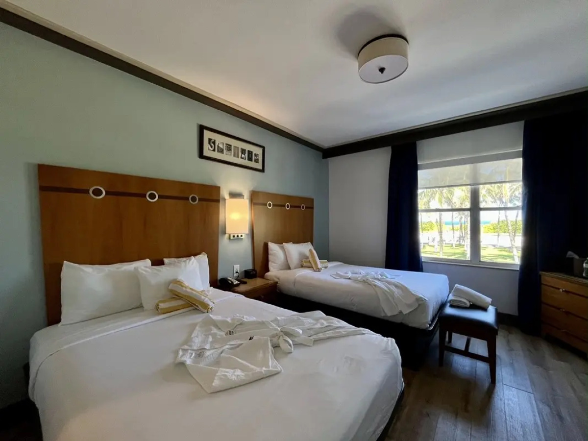 Majestic Hotel South Beach