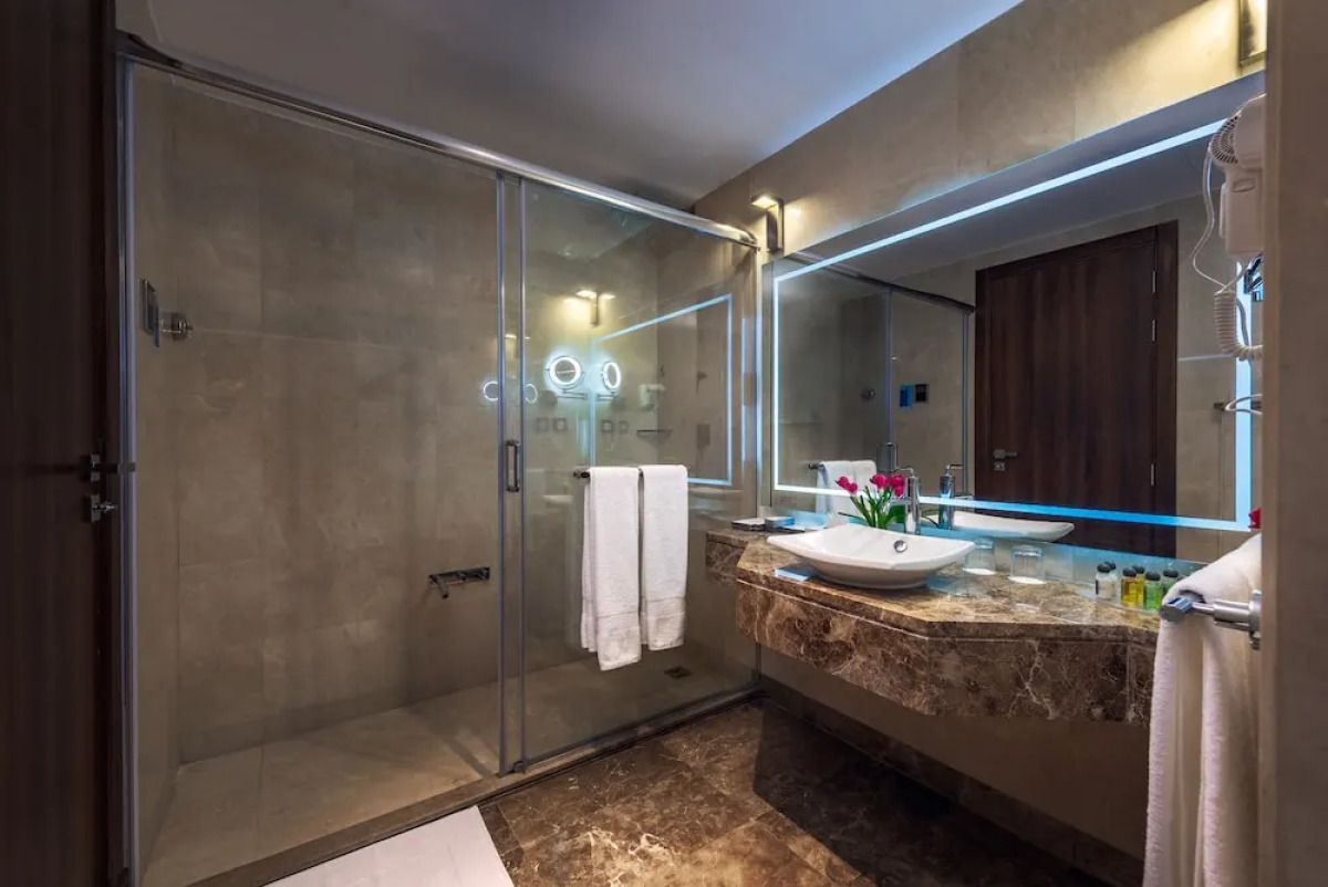 Rua Al Madinah Hotel EX. Coral