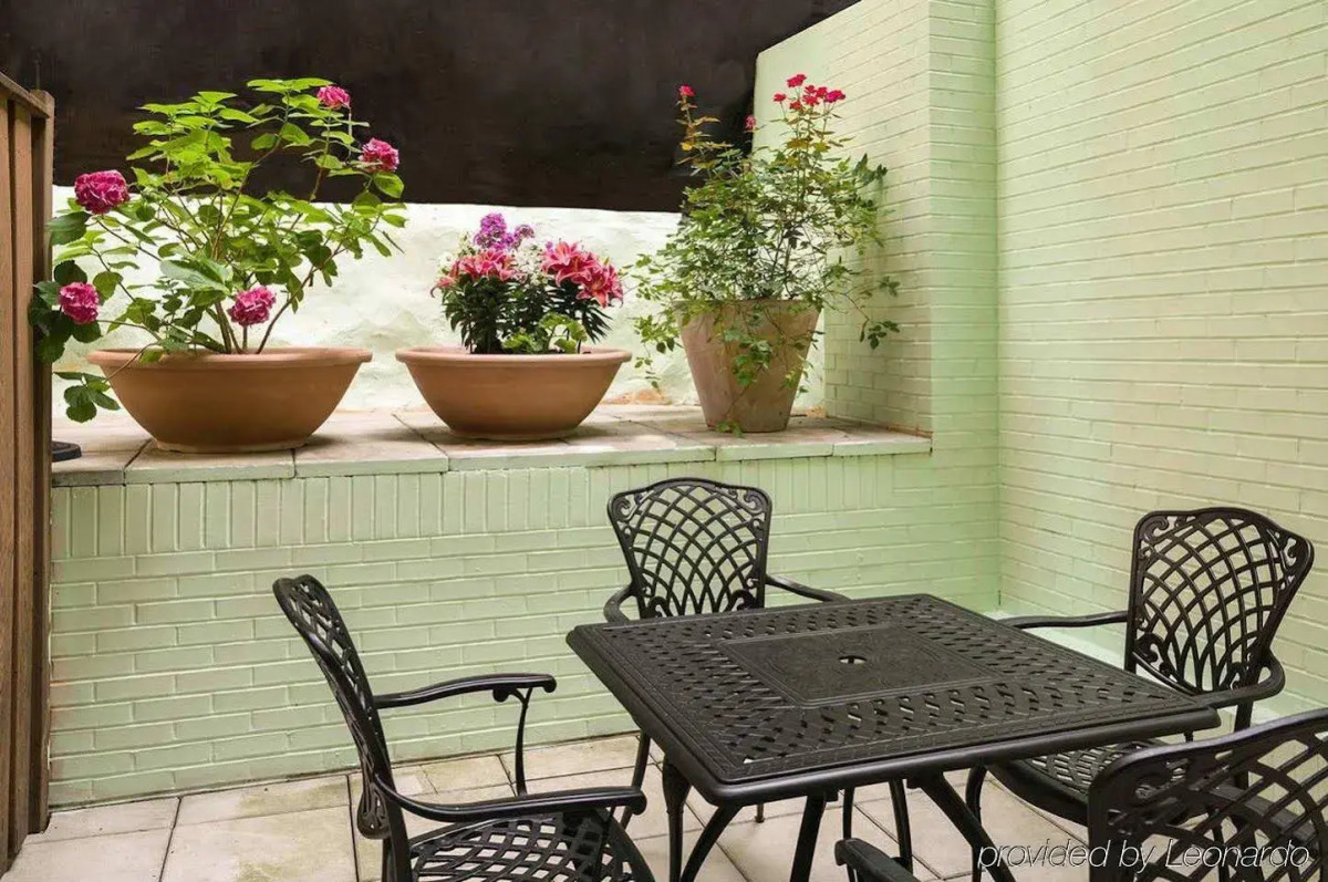 Hampton Inn Seaport Financial District