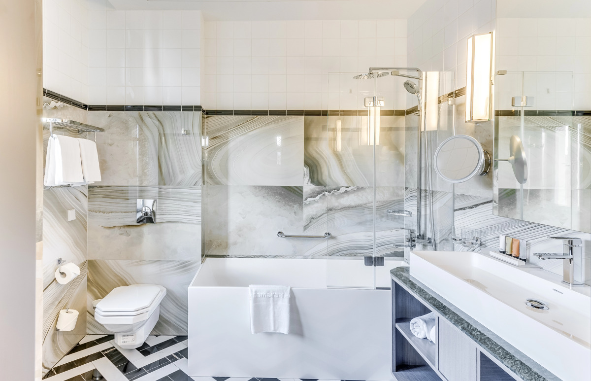 Отель Grand Poet Hotel by Semarah