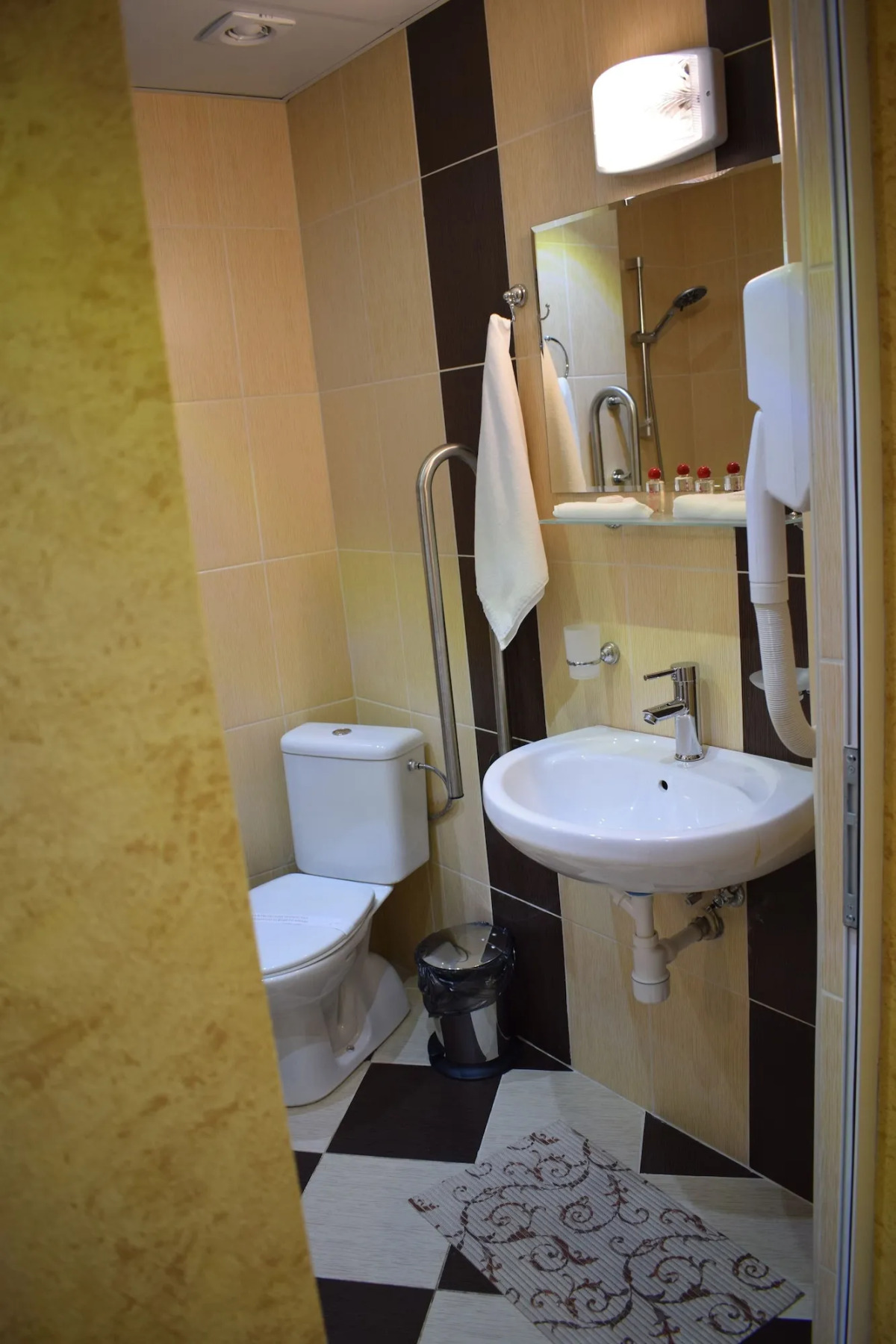 Slavyanska Beseda Hotel