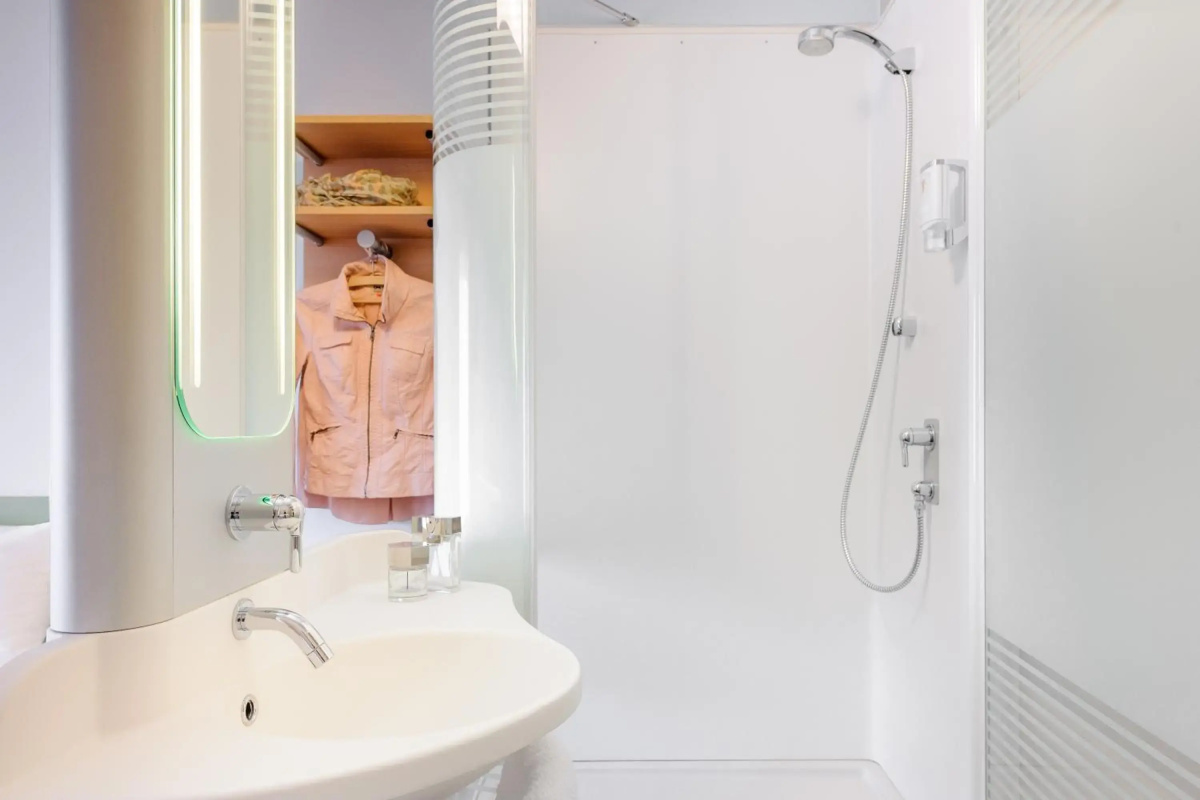 Carlton City Hotel Singapore
