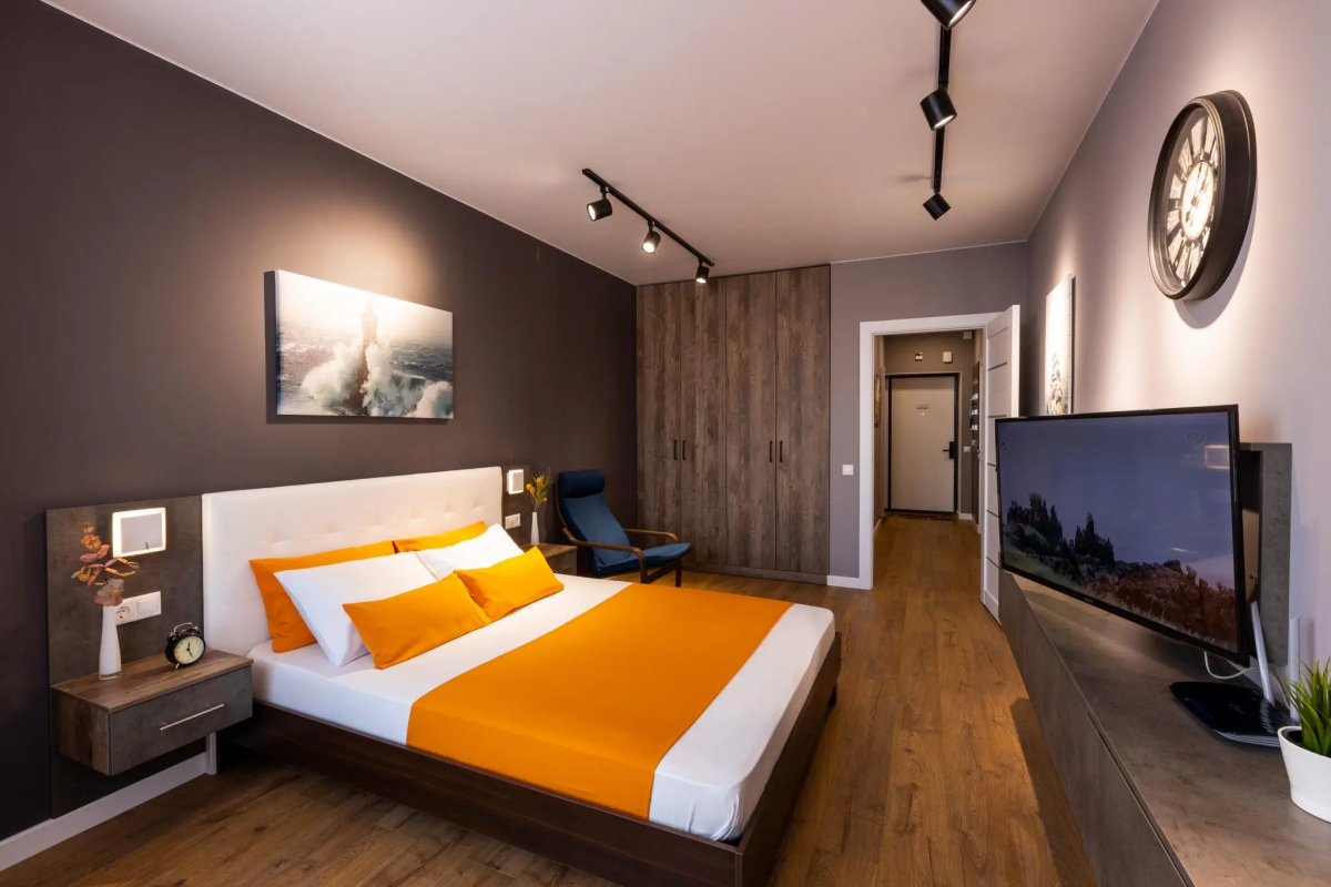 Сутки Уфа на улице Рудольфа Нуреева 6