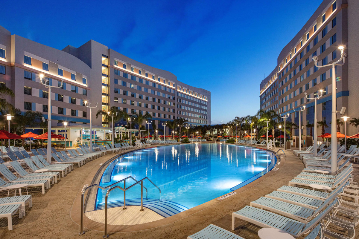 Universal's Endless Summer Resort - Surfside Inn and Suites