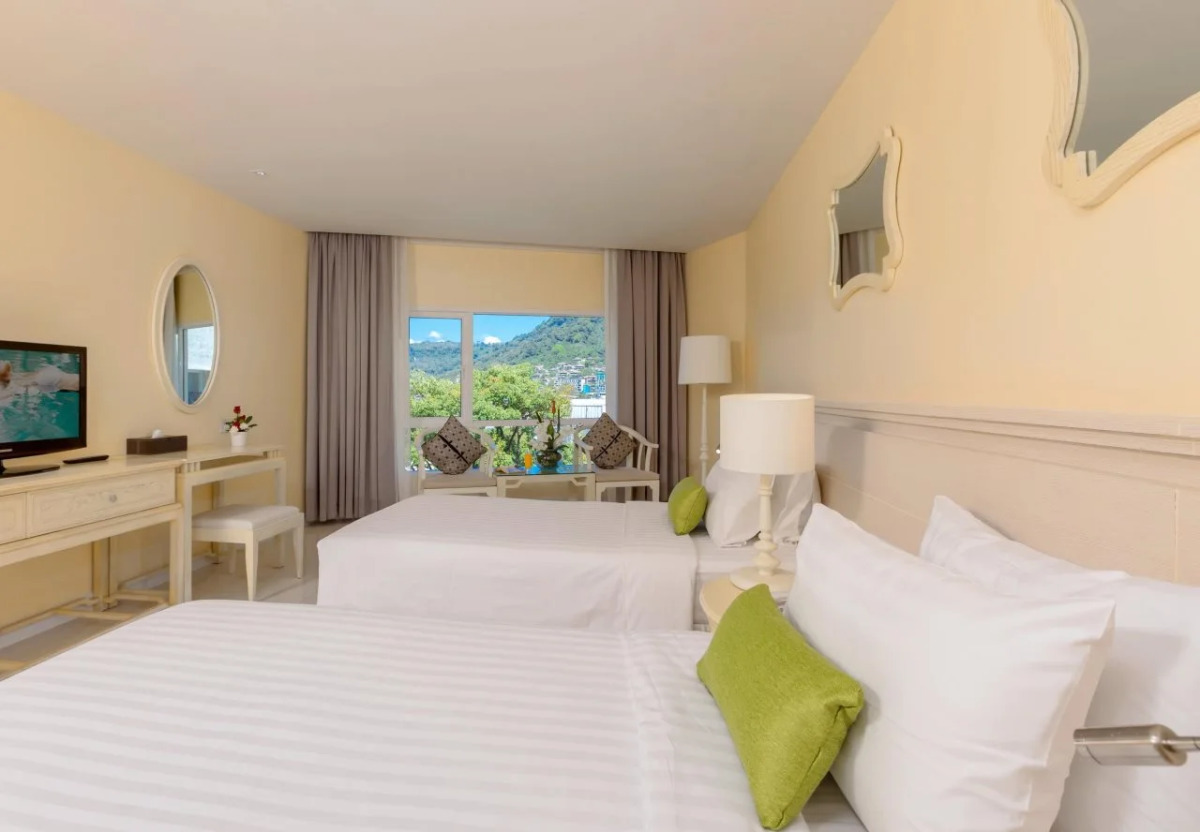 Andaman Embrace Patong