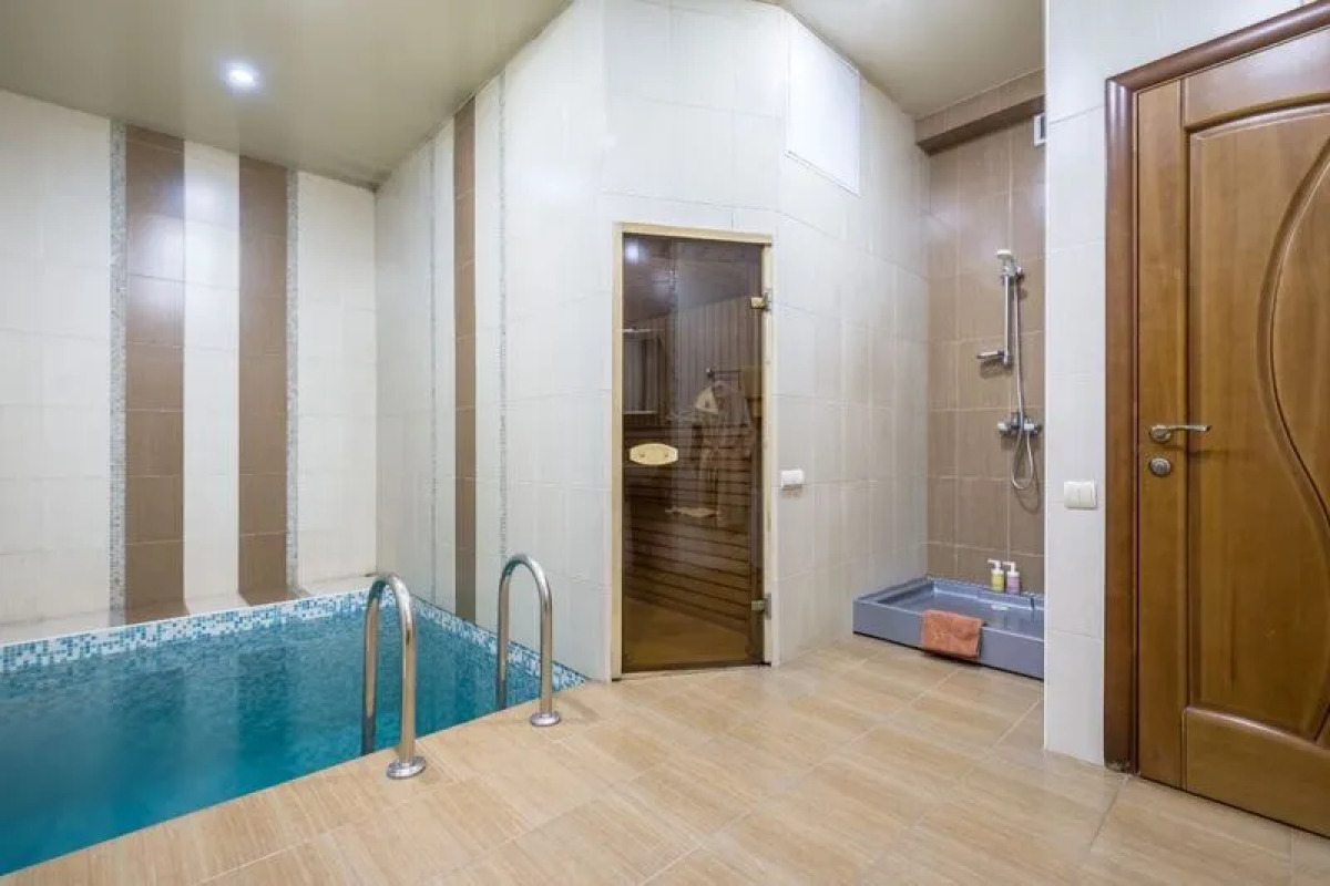 Миссис Сьютс