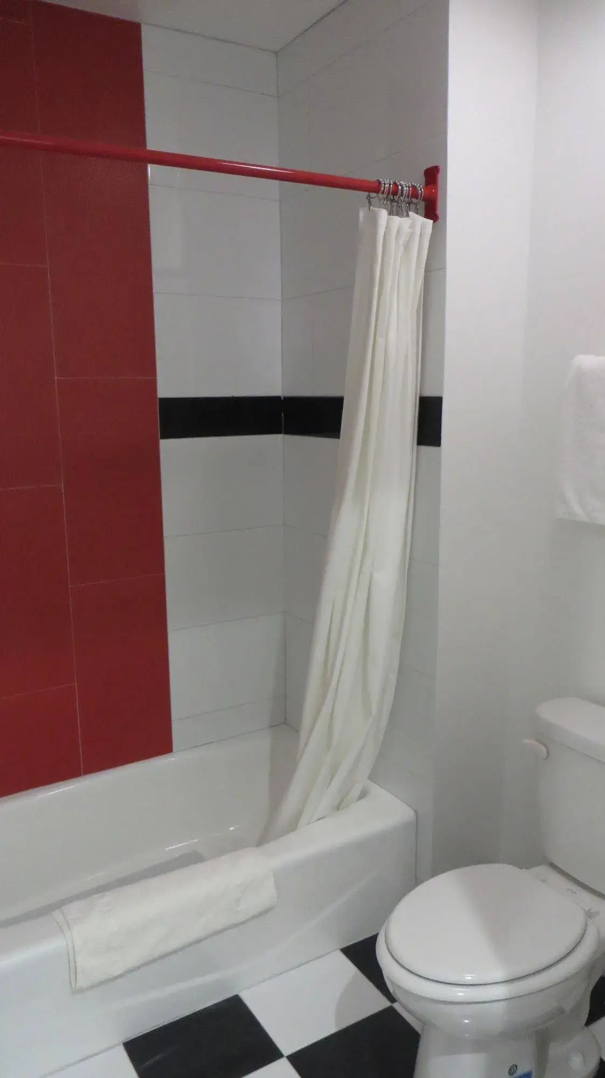 Legend Hotel Hollywood