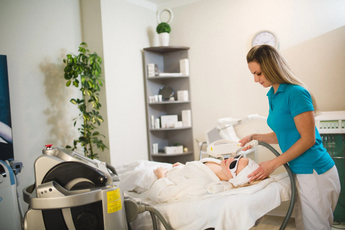 Grandhotel AMBASSADOR National House