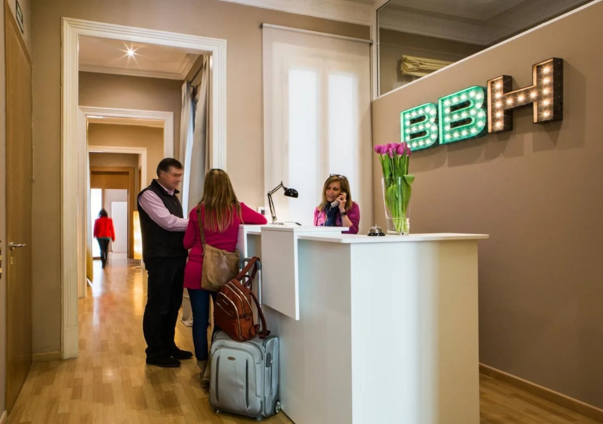 Born Barcelona Hostel