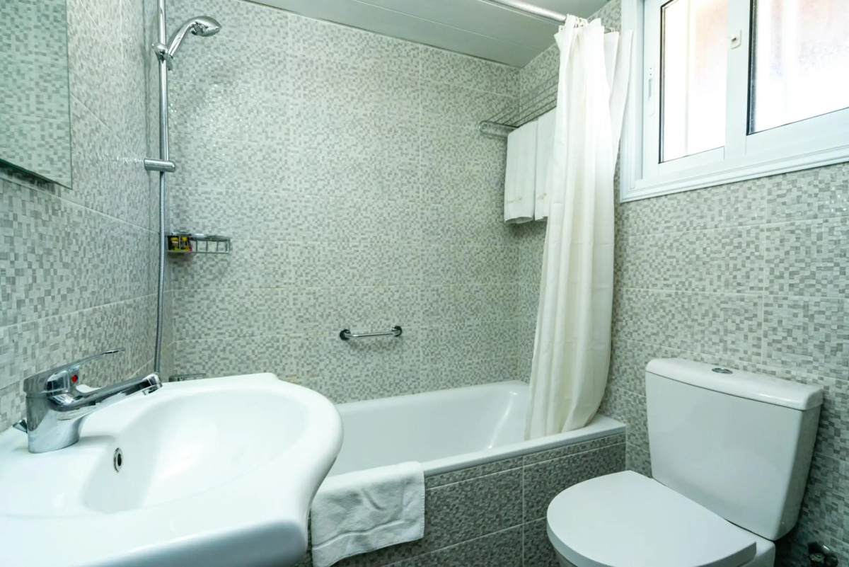 Helios Bay Hotel Apartments