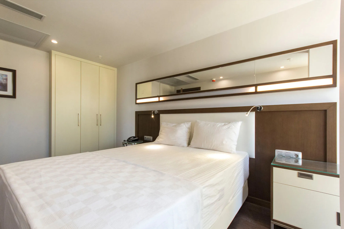 Mac Hotel Vazo Kule