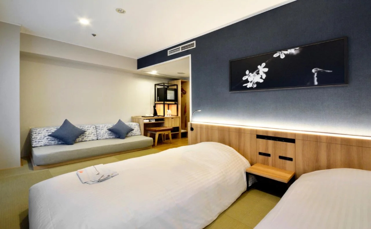 Premier Hotel Cabin Shinjuku