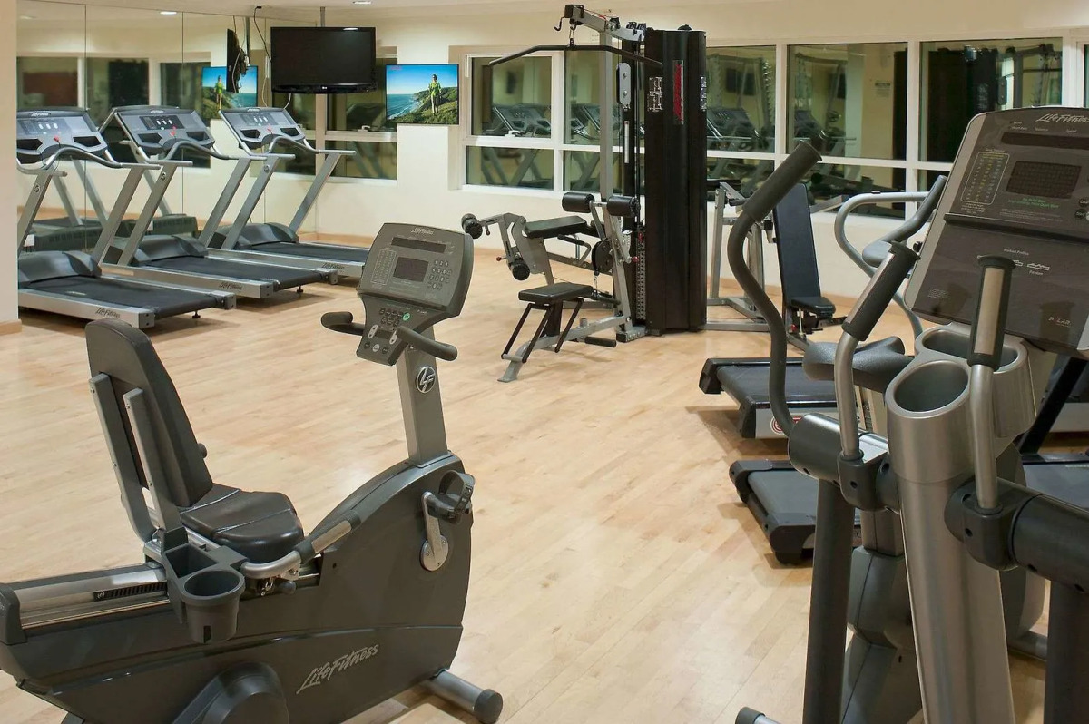 Sunday Hotel Holiday International Dubai