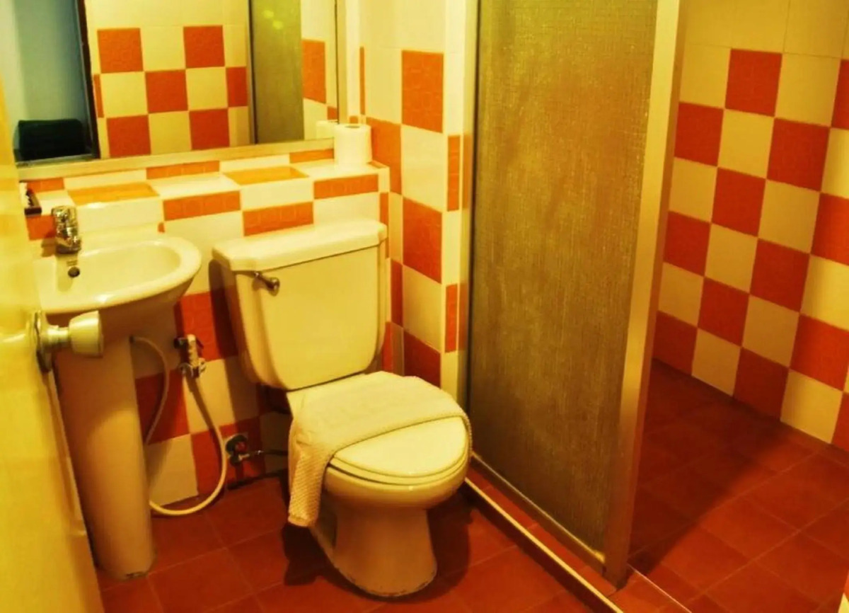 Basaya Beach Hotel & Resort