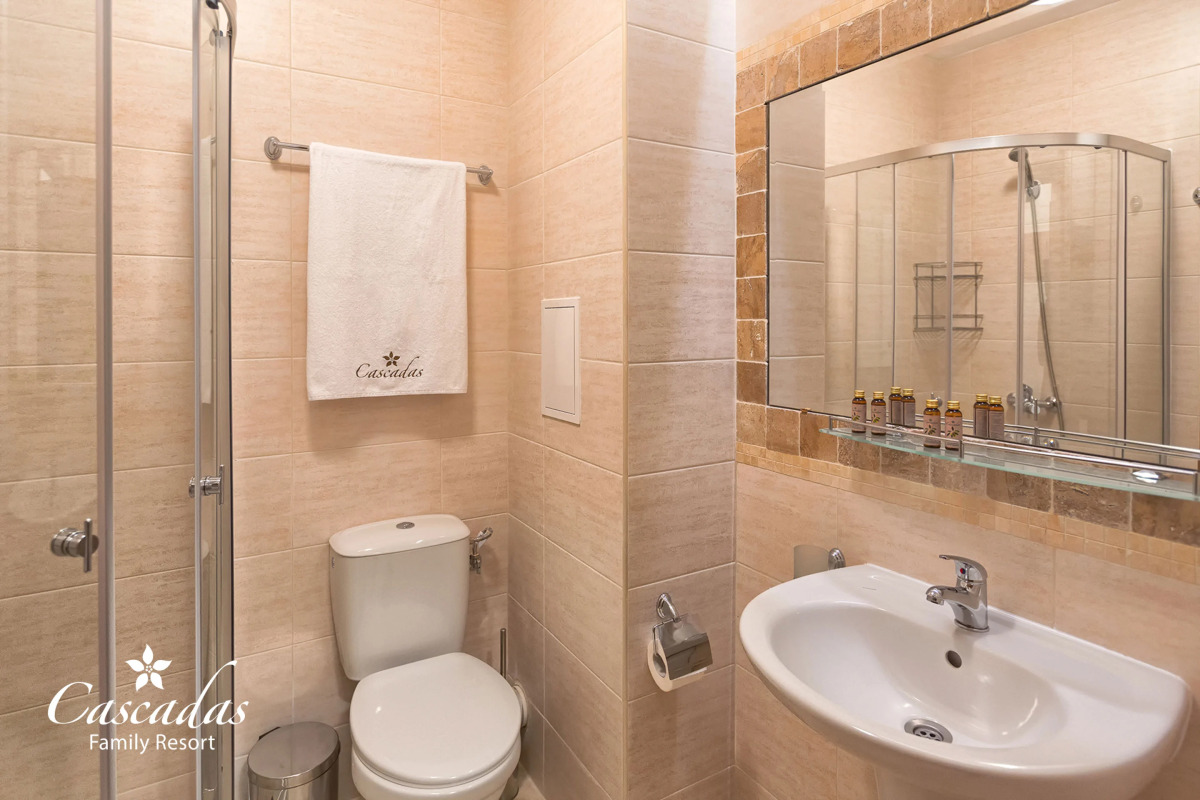 Cascadas Family Resort