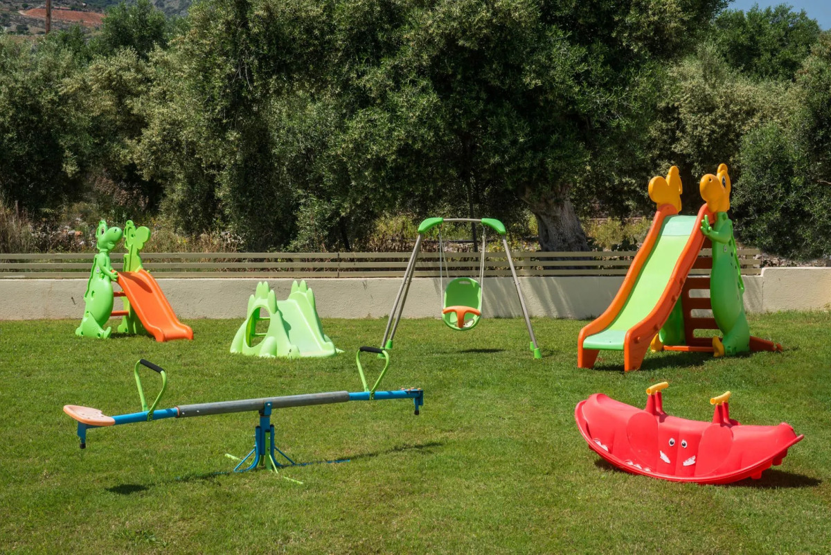 Notos Heights Hotel & Suites