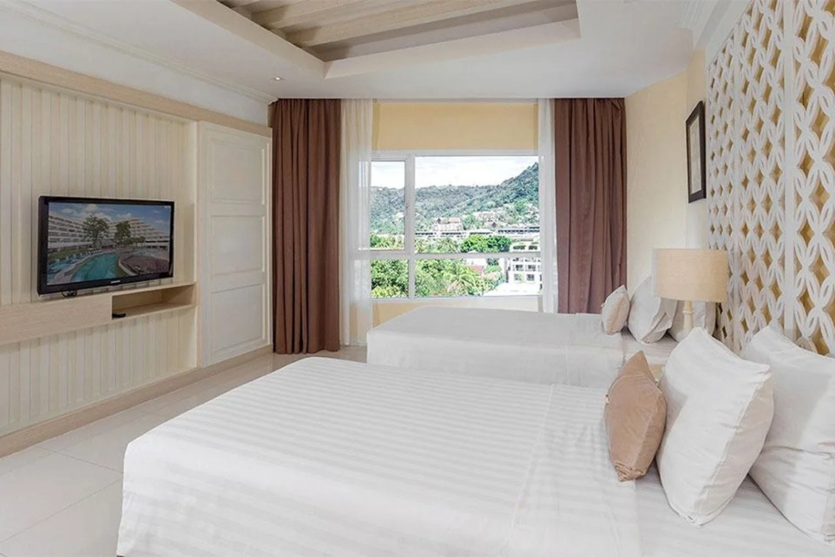 Andaman Embrace Patong