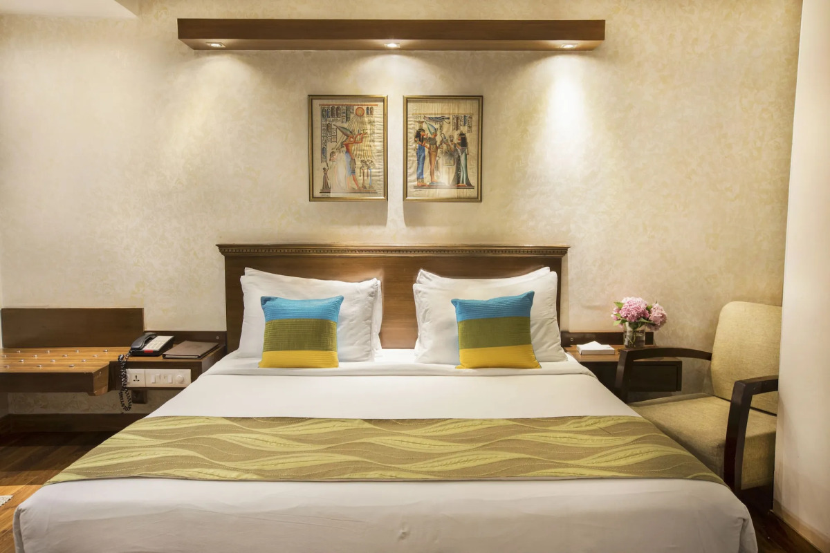 Rockland Hotel - C R Park