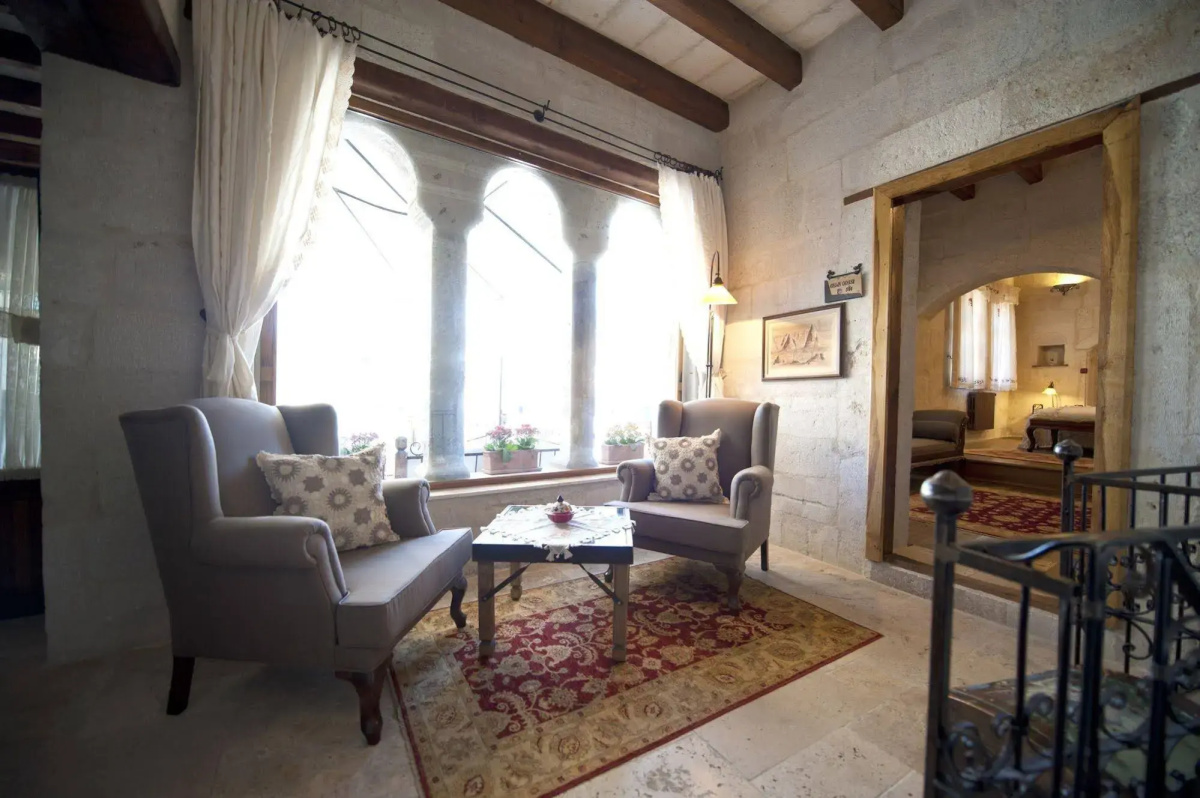 Terra Cave Hotel