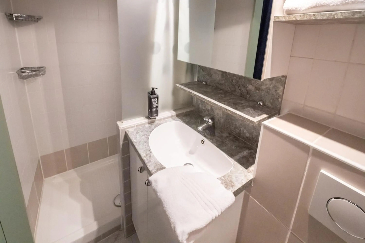 ibis Avignon Centre Pont de l'Europe