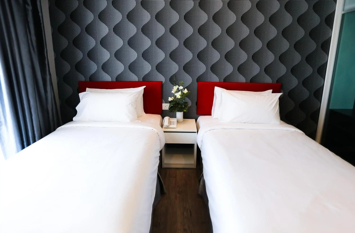 Cenang Plaza Beach Hotel