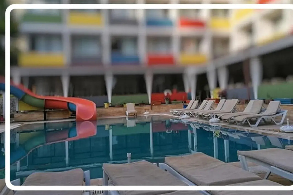 Vi̇va Beach Hotel