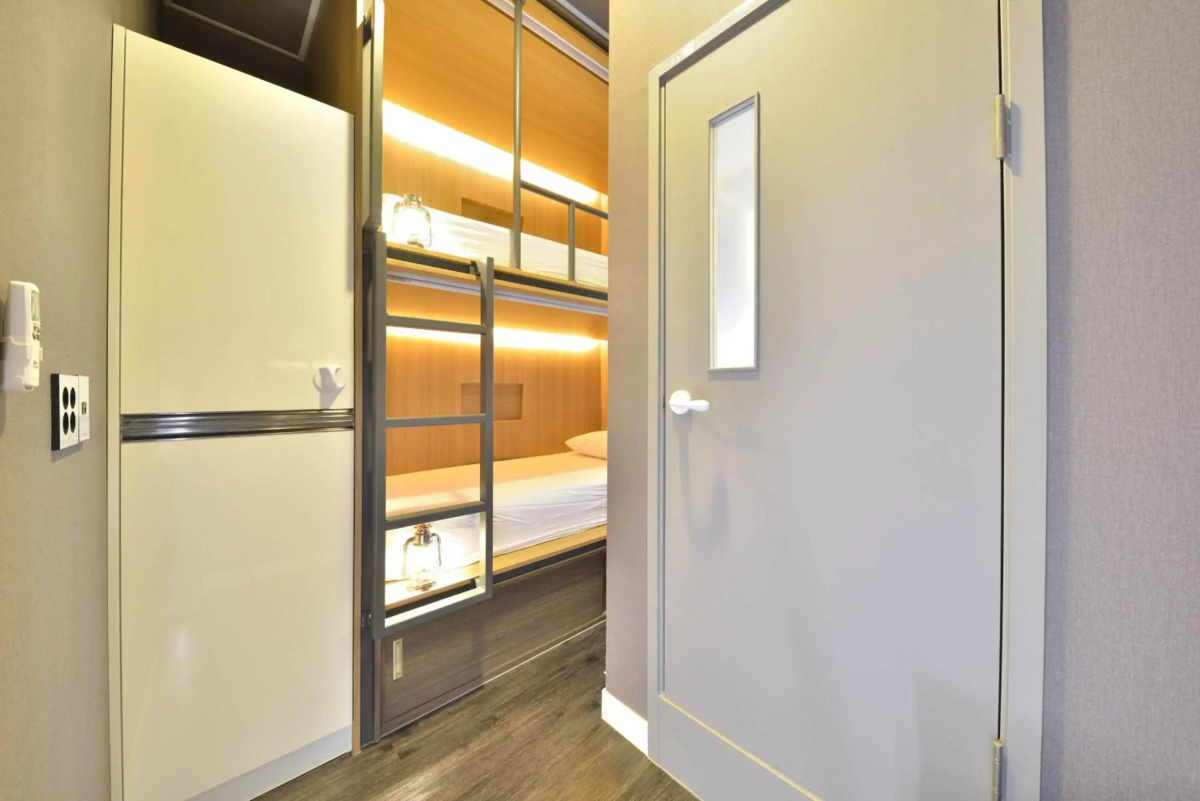 WITH U Hotel & Guesthouse