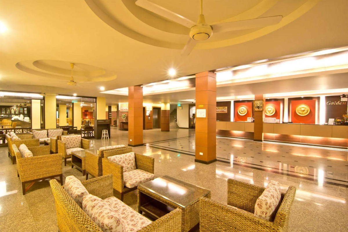 Отель Golden Sea Pattaya Hotel