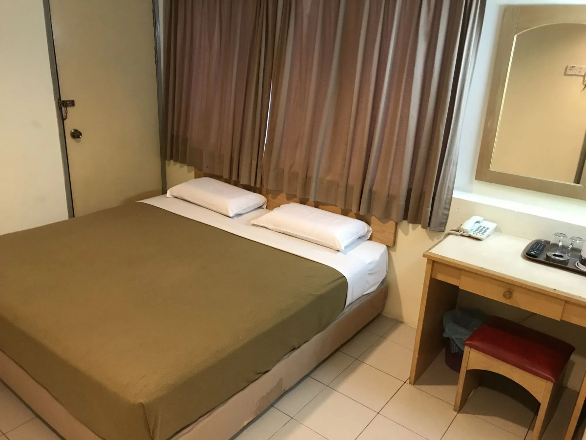 Tang City Hotel, Petaling Street, Merdeka PNB 118 Tower