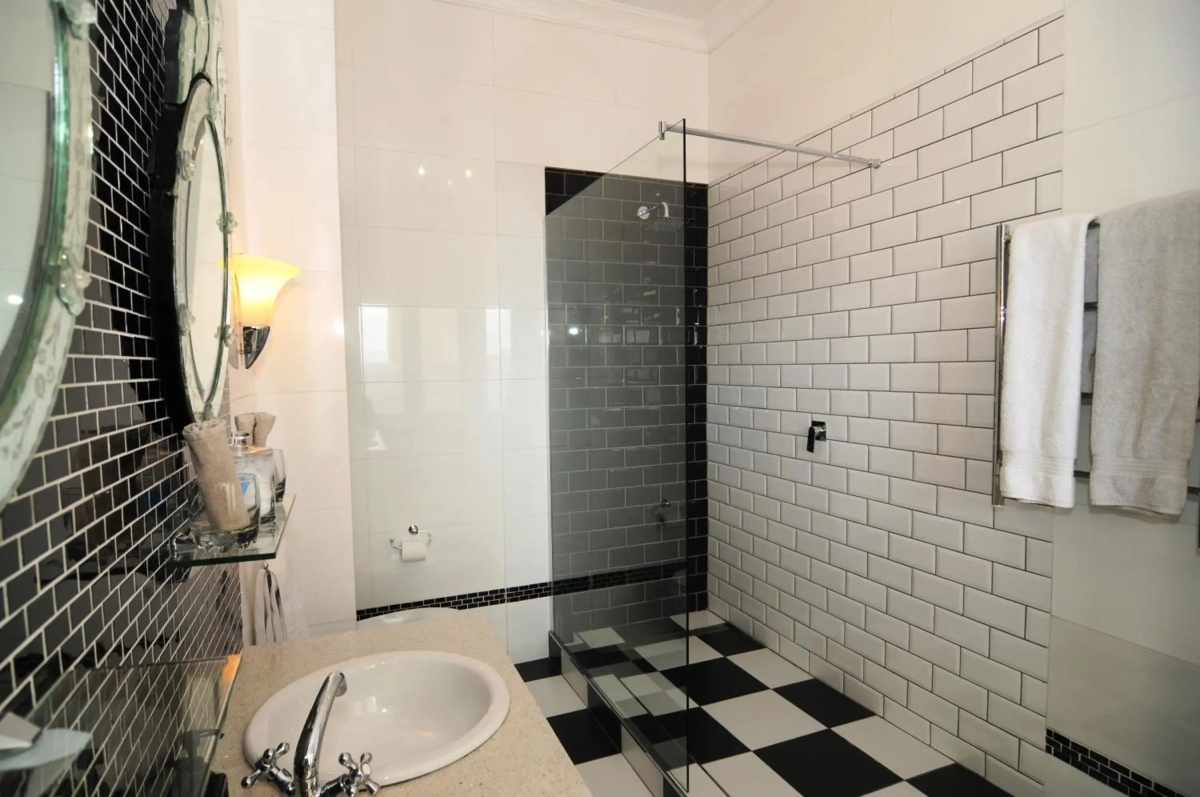 Abbey Manor Luxury Guesthouse