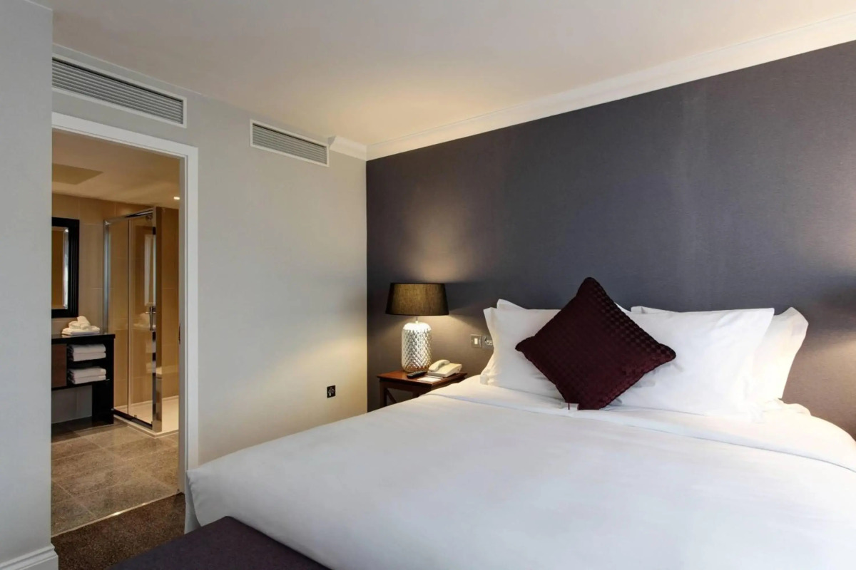 Renaissance London Heathrow Hotel