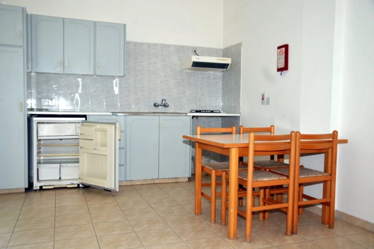 DebbieXenia Hotel Apartments