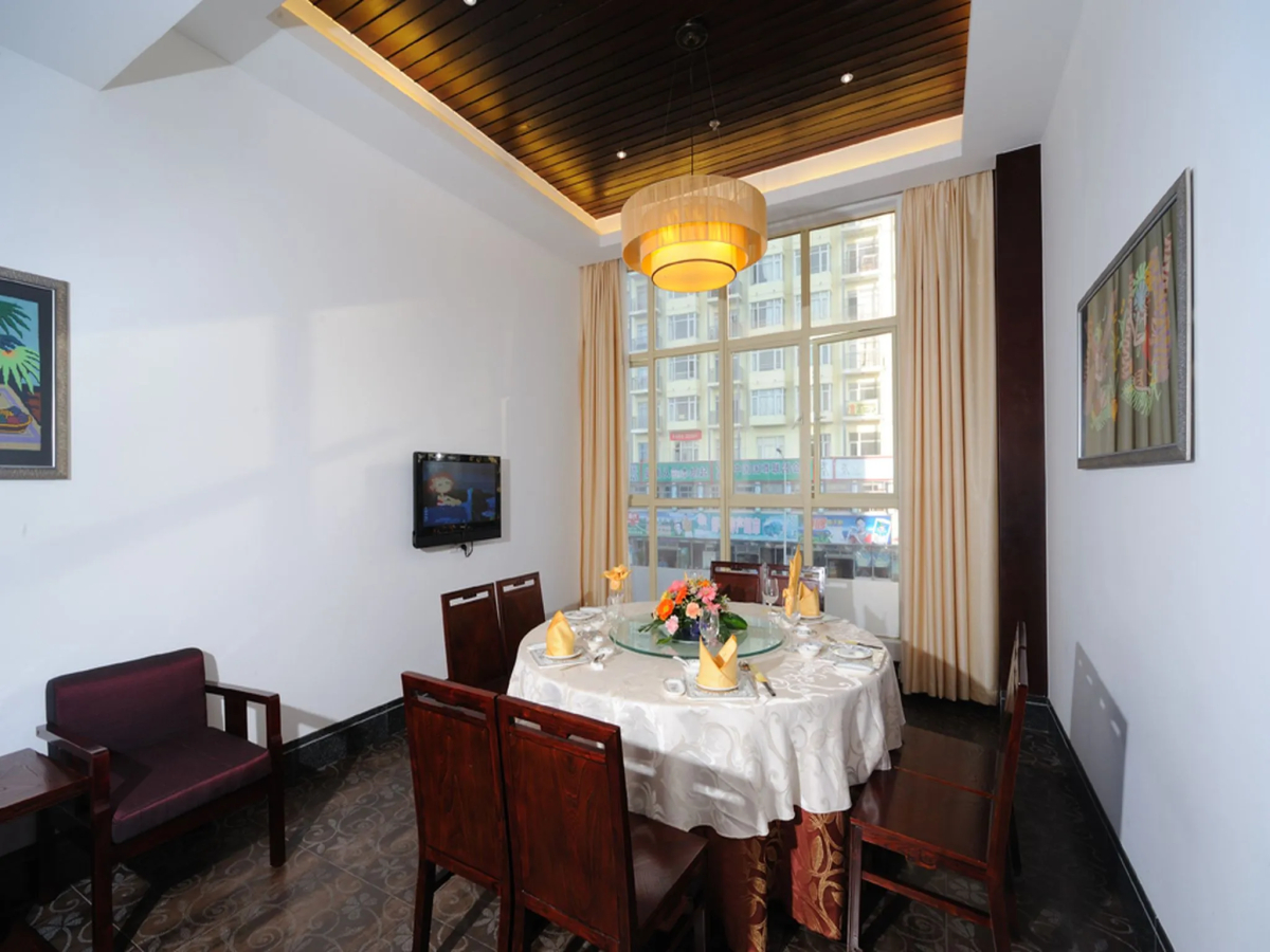 Sanya Shengyi Seaview Hotel