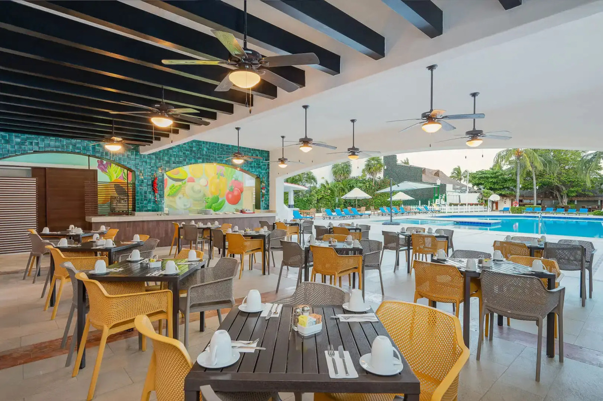 Beachscape Kin ha Villas & Suites