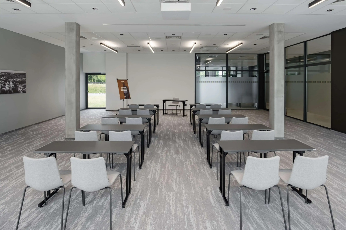 Park Inn by Radisson Vilnius Airport Hotel & Conference Centre