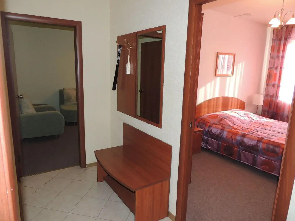 Отель «Сансет»