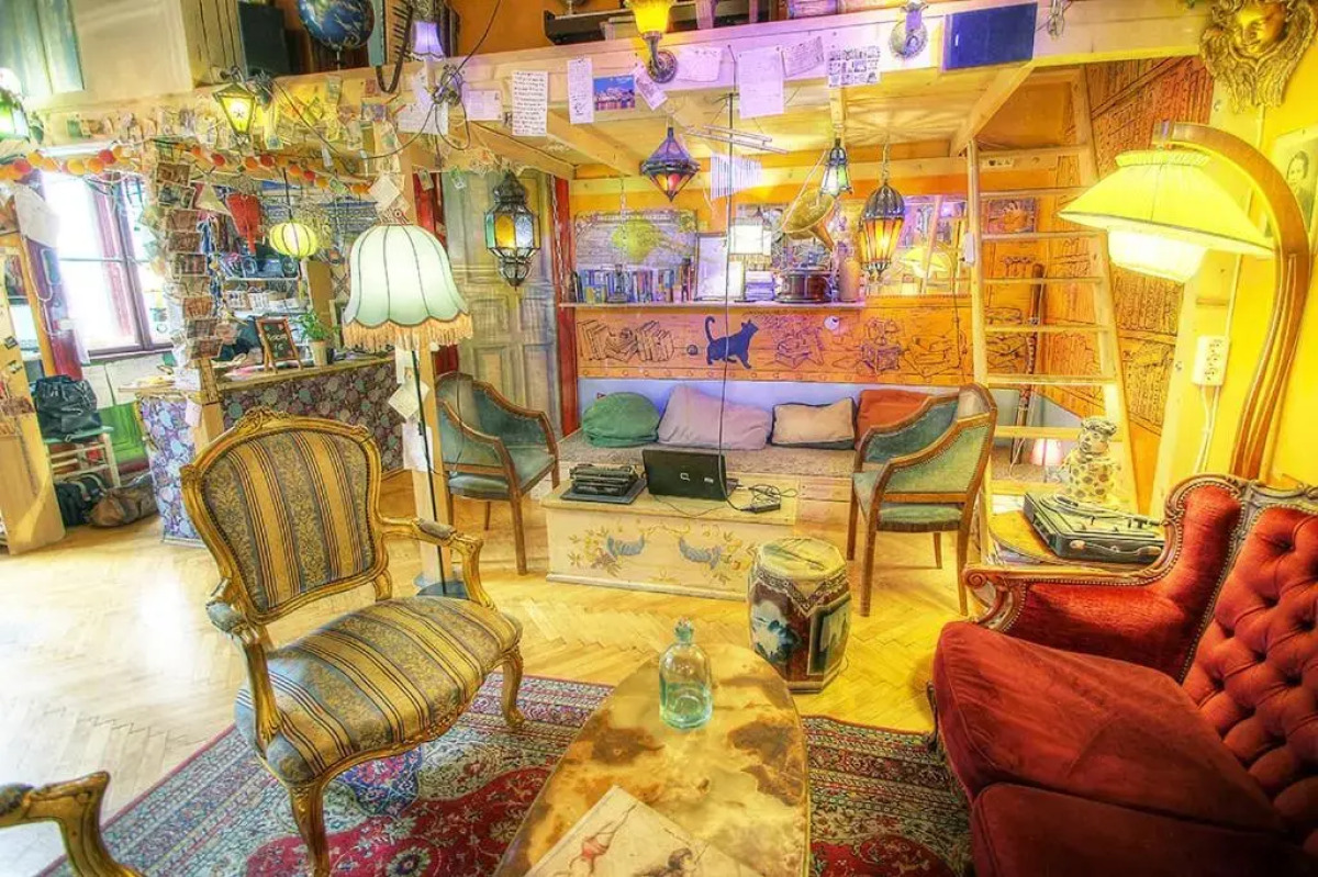 Lavender Circus Hostel