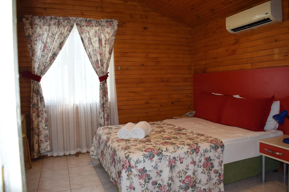 Side Altinkum Bungalow Hotel