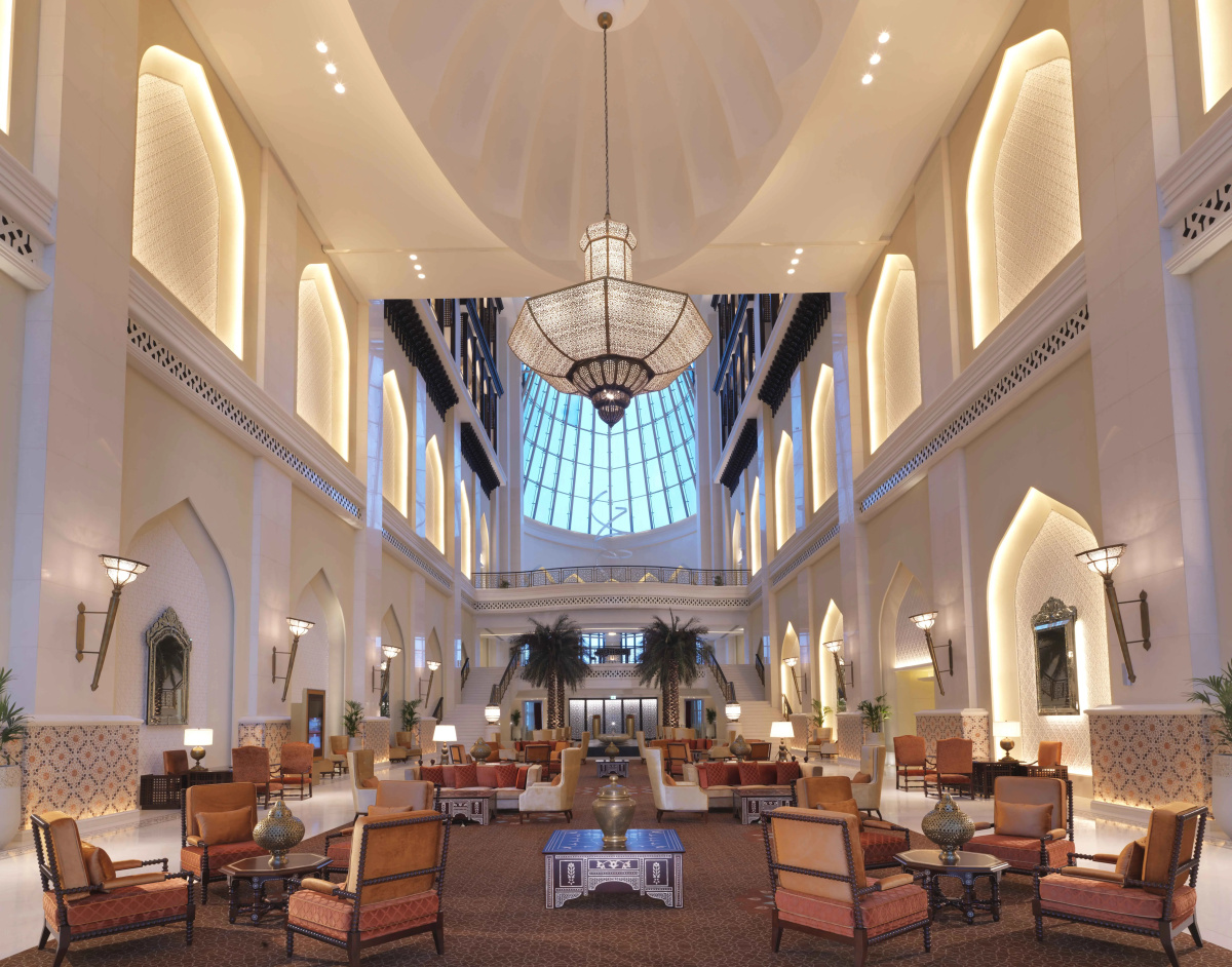 Bab Al Qasr Hotel